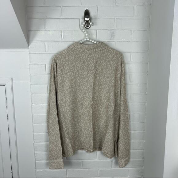 CP Shades Neutral Vine Leaf Embroidered Button Down Long Sleeve Top Size M - Picture 10 of 10